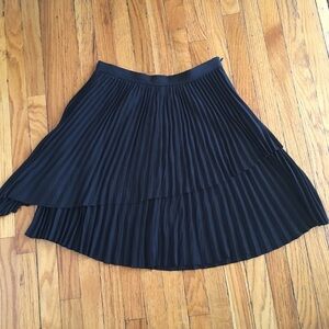 Wilfred Bethune Pleated Mini Skirt